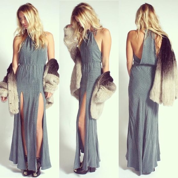Stone Cold Fox Onyx Gown 1 - Picture 1 of 5